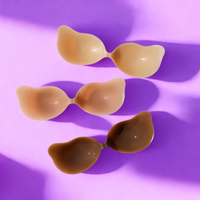 décolletage sticky push-up bra